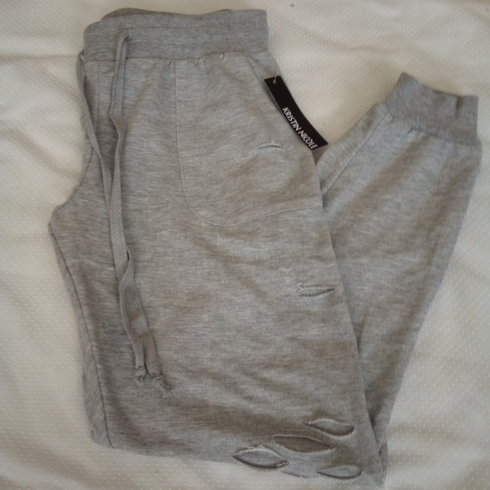Ripped cuffed Sweatpants